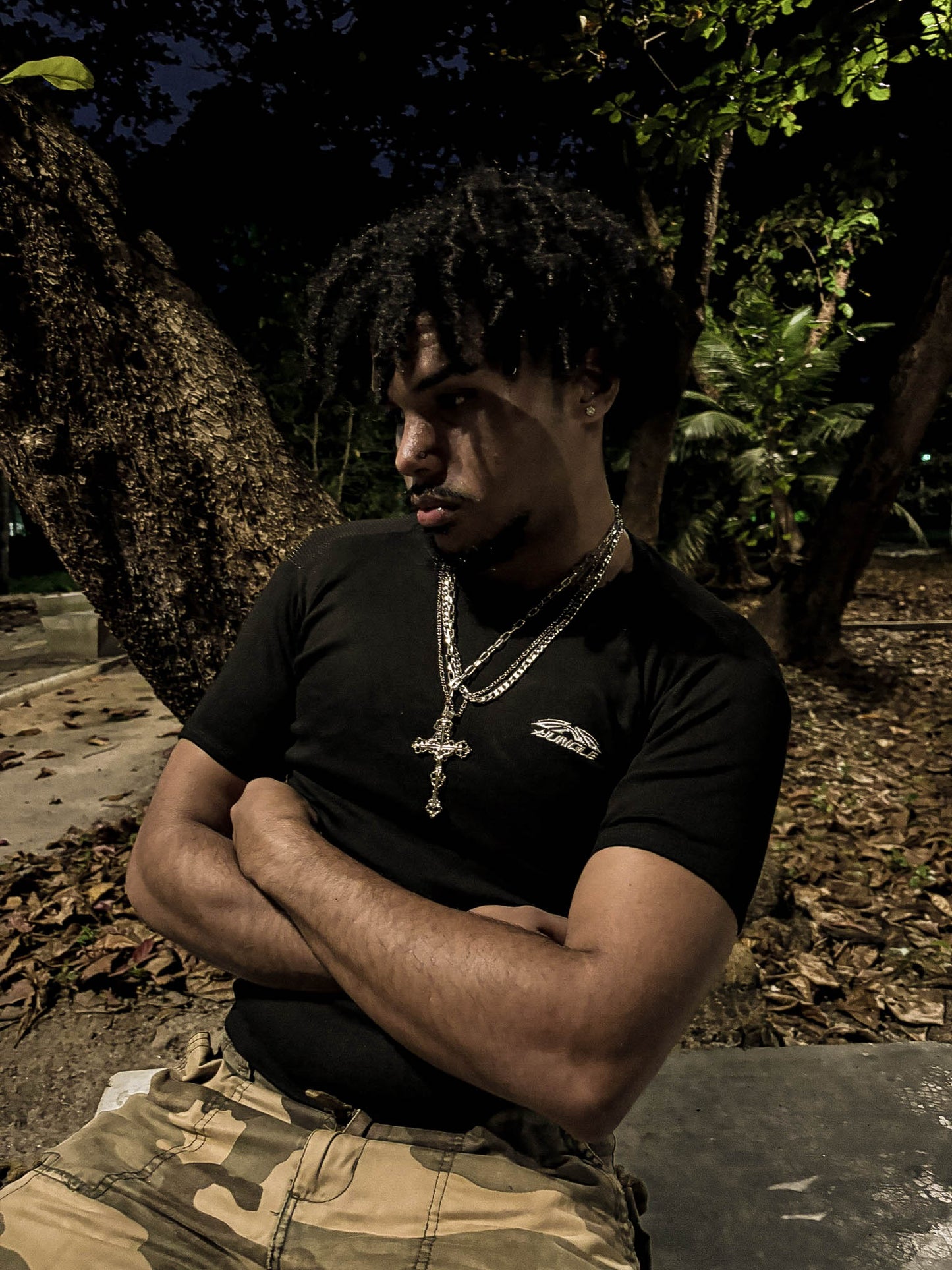 SLIM FIT JUNGLE LOGO PRETA