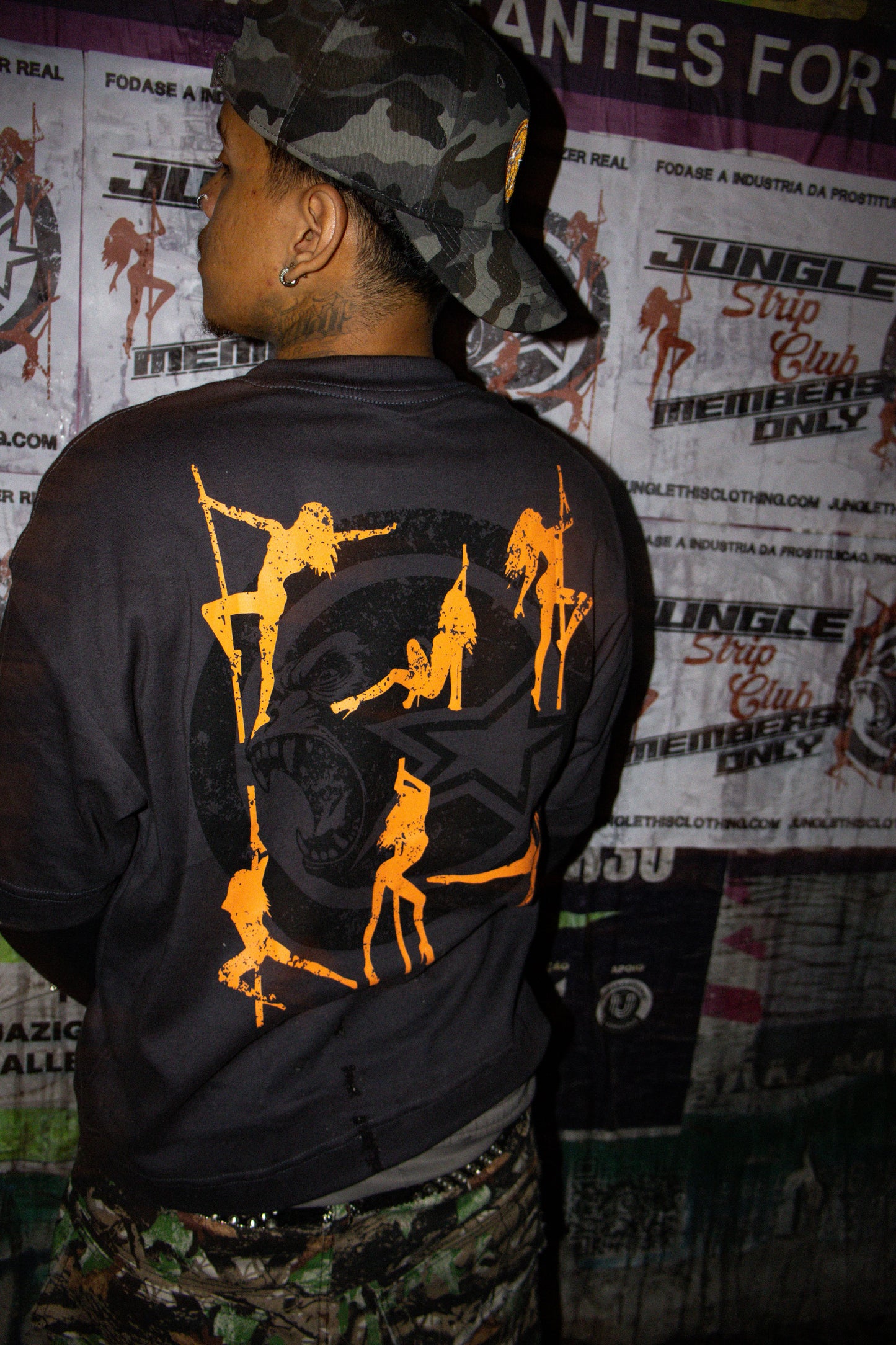 TSHIRT BOXY JUNGLE STRIP CLUB